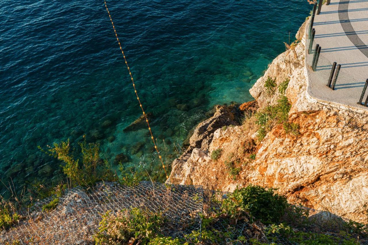 Villa Amos At Aquamarine Residence Vlorë 外观 照片