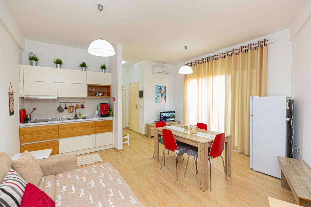 Villa Amos At Aquamarine Residence Vlorë 外观 照片